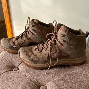 Keen Timberwolf Hiking Boot